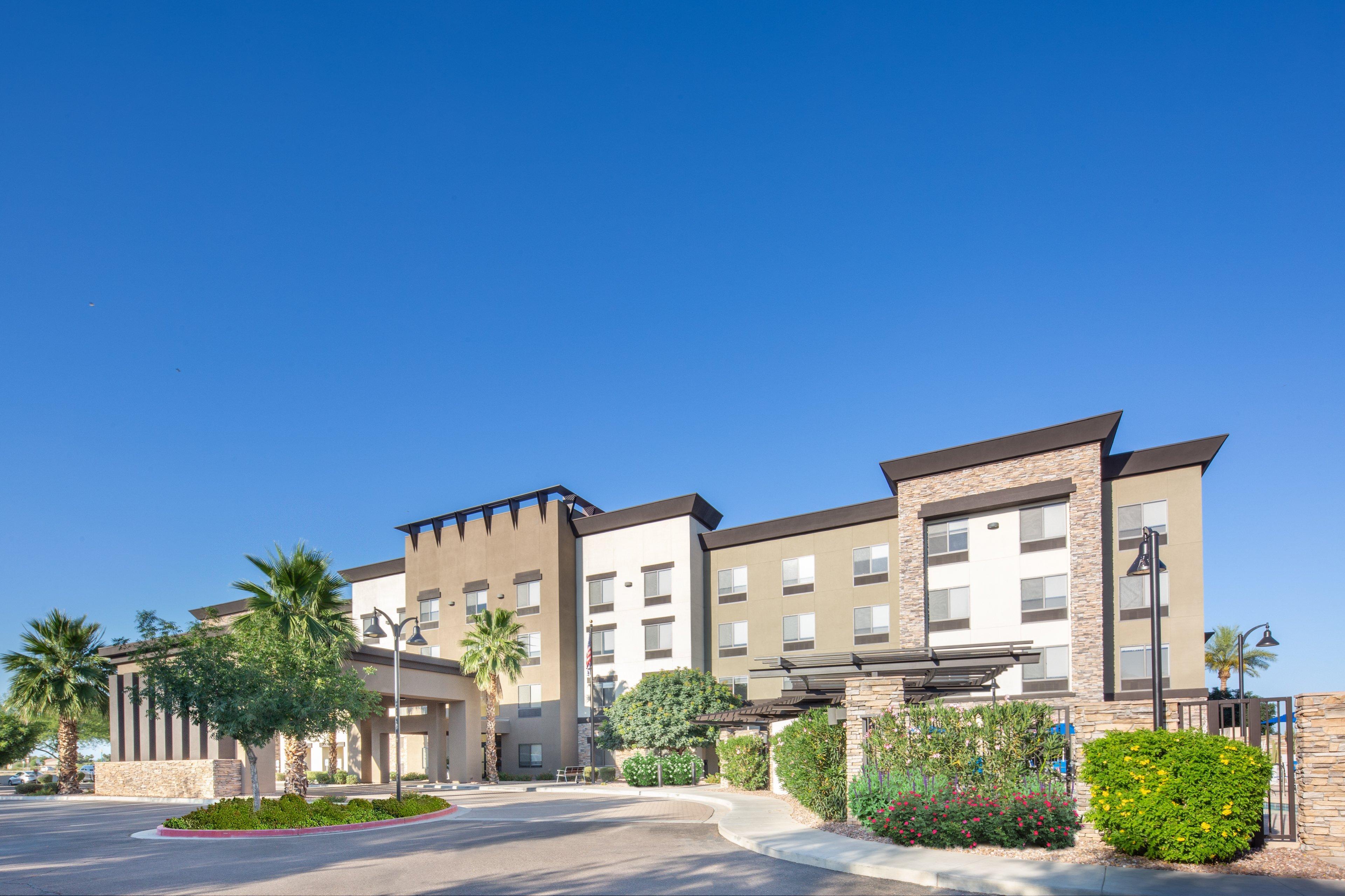 Holiday Inn Express Surprise By Ihg Exterior photo