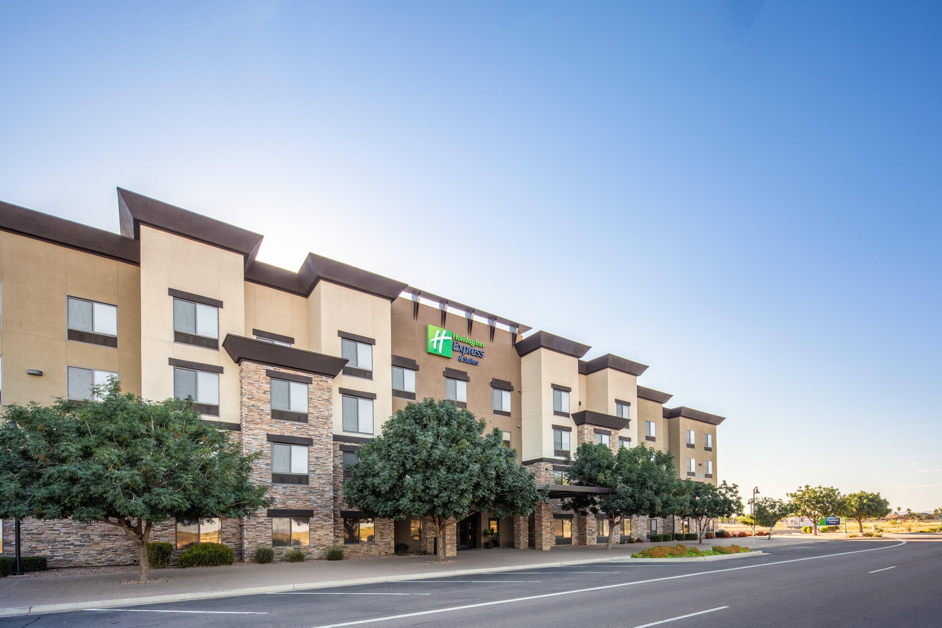 Holiday Inn Express Surprise By Ihg Exterior photo