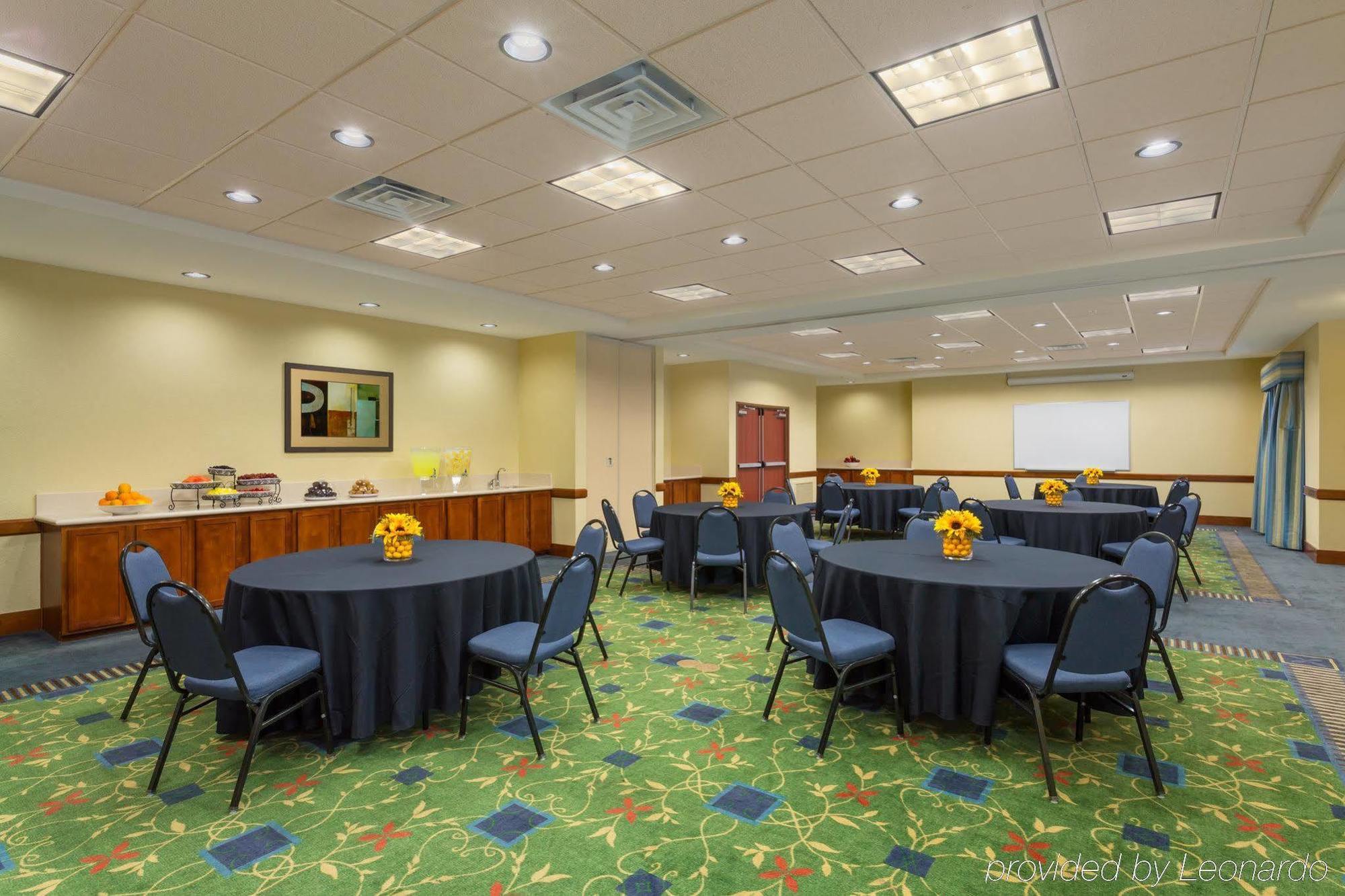 Holiday Inn Express Surprise By Ihg Exterior photo